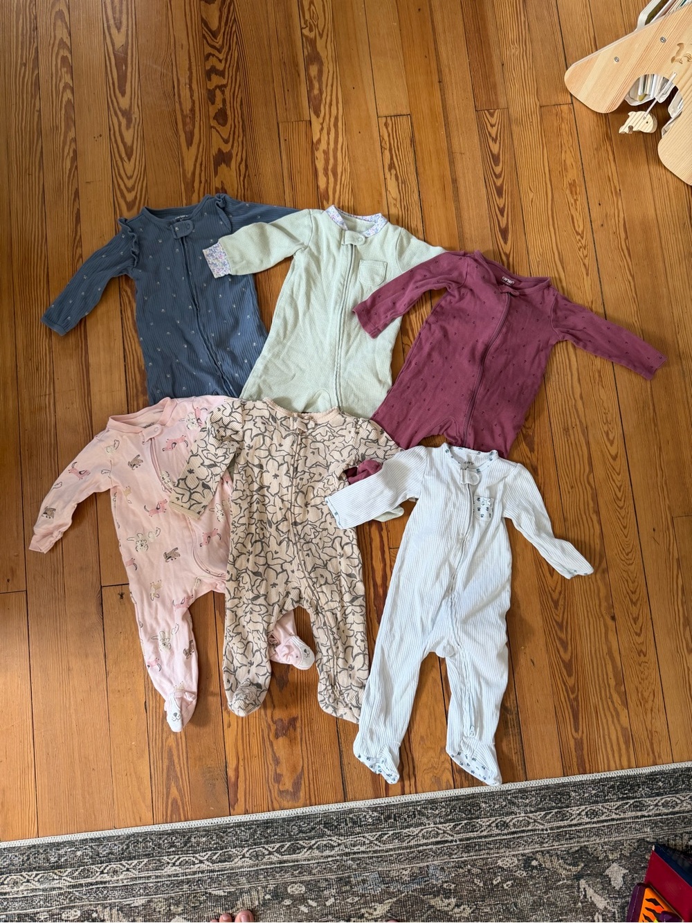 Carter’s Baby Girl Pajamas 9M 6 Pc Sleeper Zip Footie Bundle